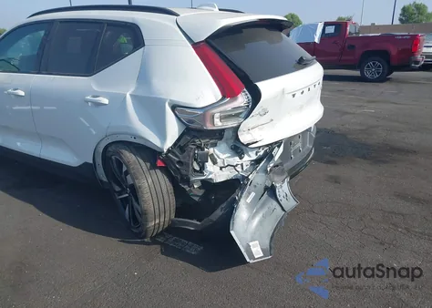 2023 Volvo Xc40 B5 Ultimate Dark Theme from USA, damaged, VIN YV4L12UX6P2088027